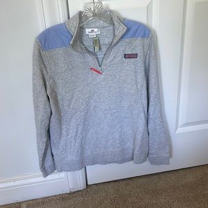 Vineyard Vines womens sweatshirt